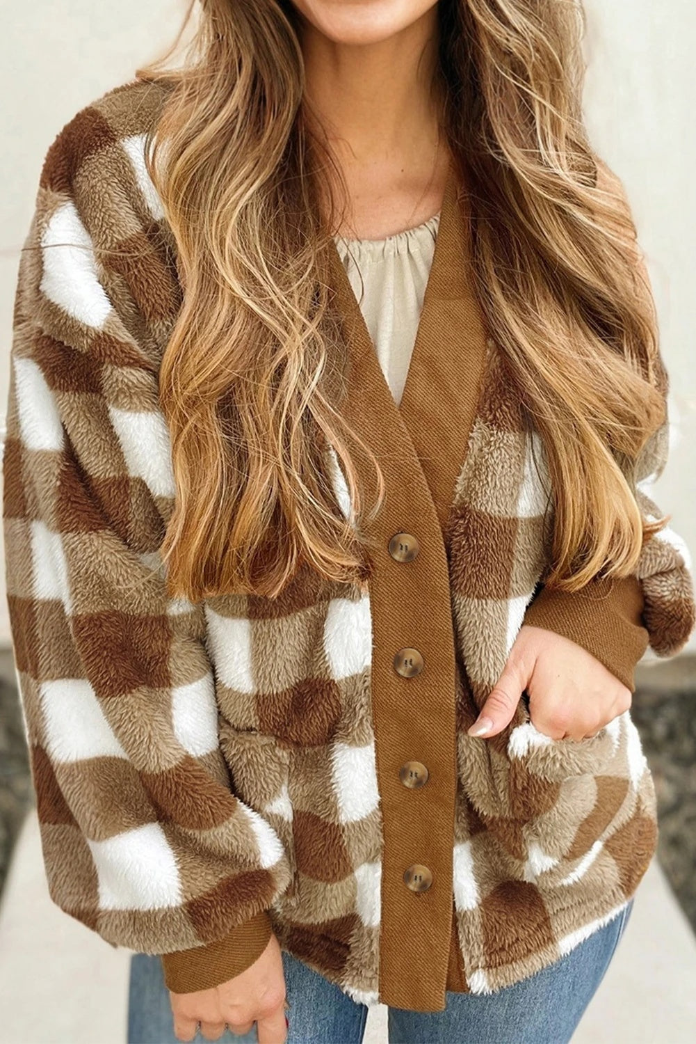 Gilet Femme Laine – Motif Carreaux Marron